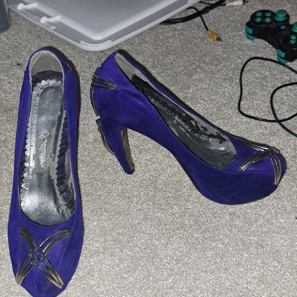 Blue suede heels